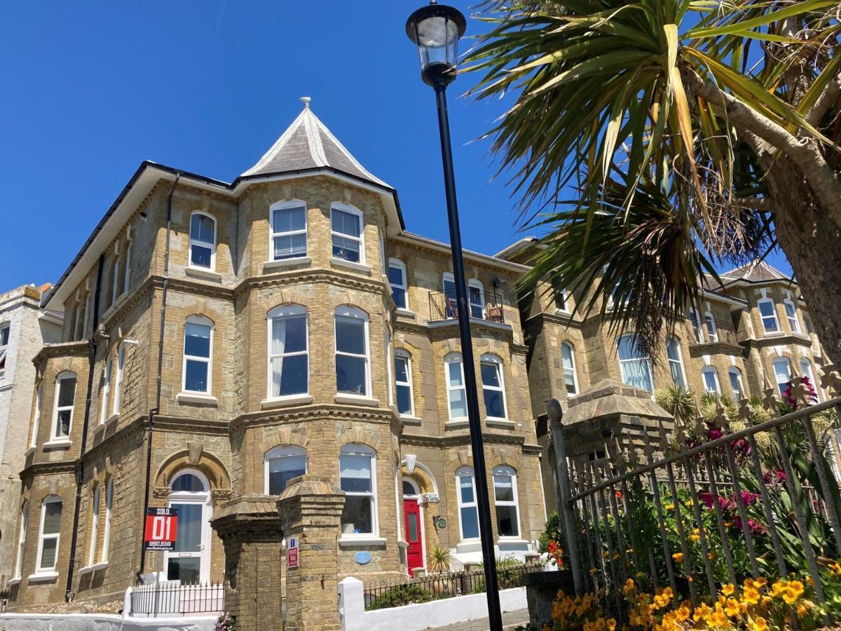 Flat 2, 1 Alexandra Gardens Appartement Ventnor Buitenkant foto